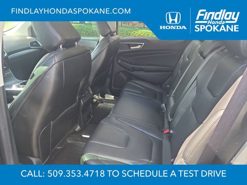 Used 2020 Ford Edge Titanium w/ Class II Trailer Tow Package AWD/4WD image 13