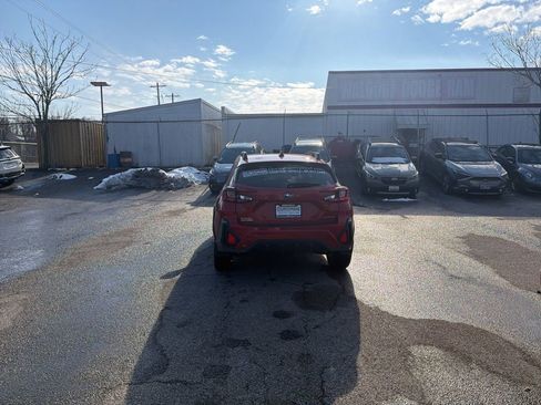 Used 2025 Subaru Crosstrek 2.5i Limited w/ Crosstrek Mirror Package image 4