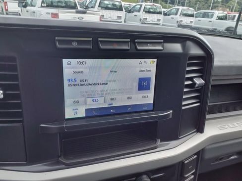 New 2024 Ford F550 4x4 Regular Cab Super Duty image 15