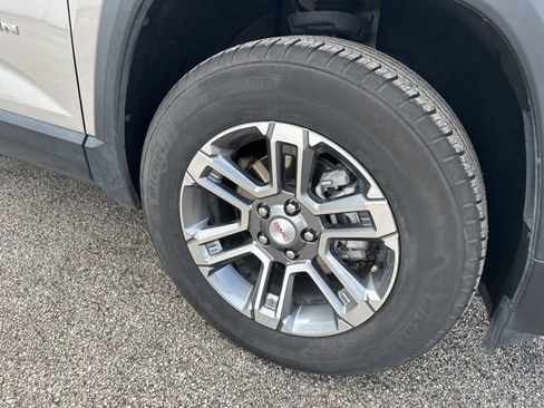 Used 2025 GMC Terrain Elevation image 12