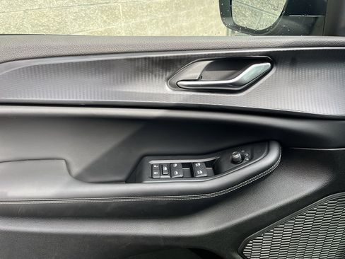 New 2026 Jeep Grand Cherokee Laredo image 9