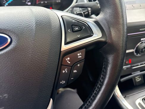 Used 2016 Ford Edge Titanium w/ Equipment Group 301A image 35