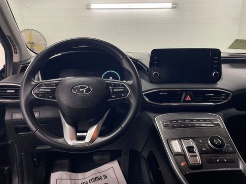 Used 2021 Hyundai Santa Fe SEL w/ Convenience Package image 9