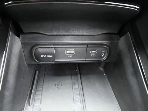 Certified 2023 Kia Telluride EX image 30