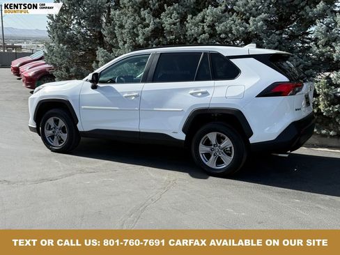 Used 2024 Toyota RAV4 LE image 5