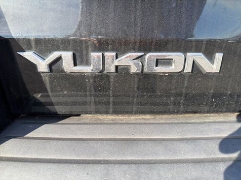 Used 2016 GMC Yukon SLT w/ Open Road Package image 8