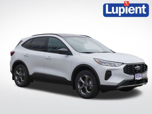 New 2026 Ford Escape ST-Line w/ Tech Pack #1 AWD/4WD image 1