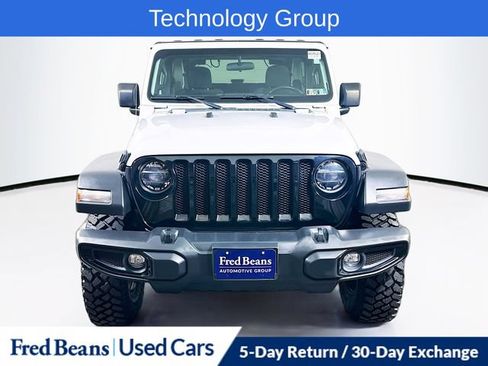 Used 2021 Jeep Wrangler Sport AWD/4WD image 2