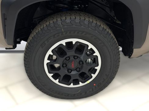 New 2026 Toyota Tacoma SR5 image 10