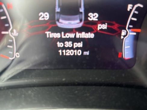 Used 2018 Jeep Compass Latitude w/ Popular Equipment Group FWD image 3