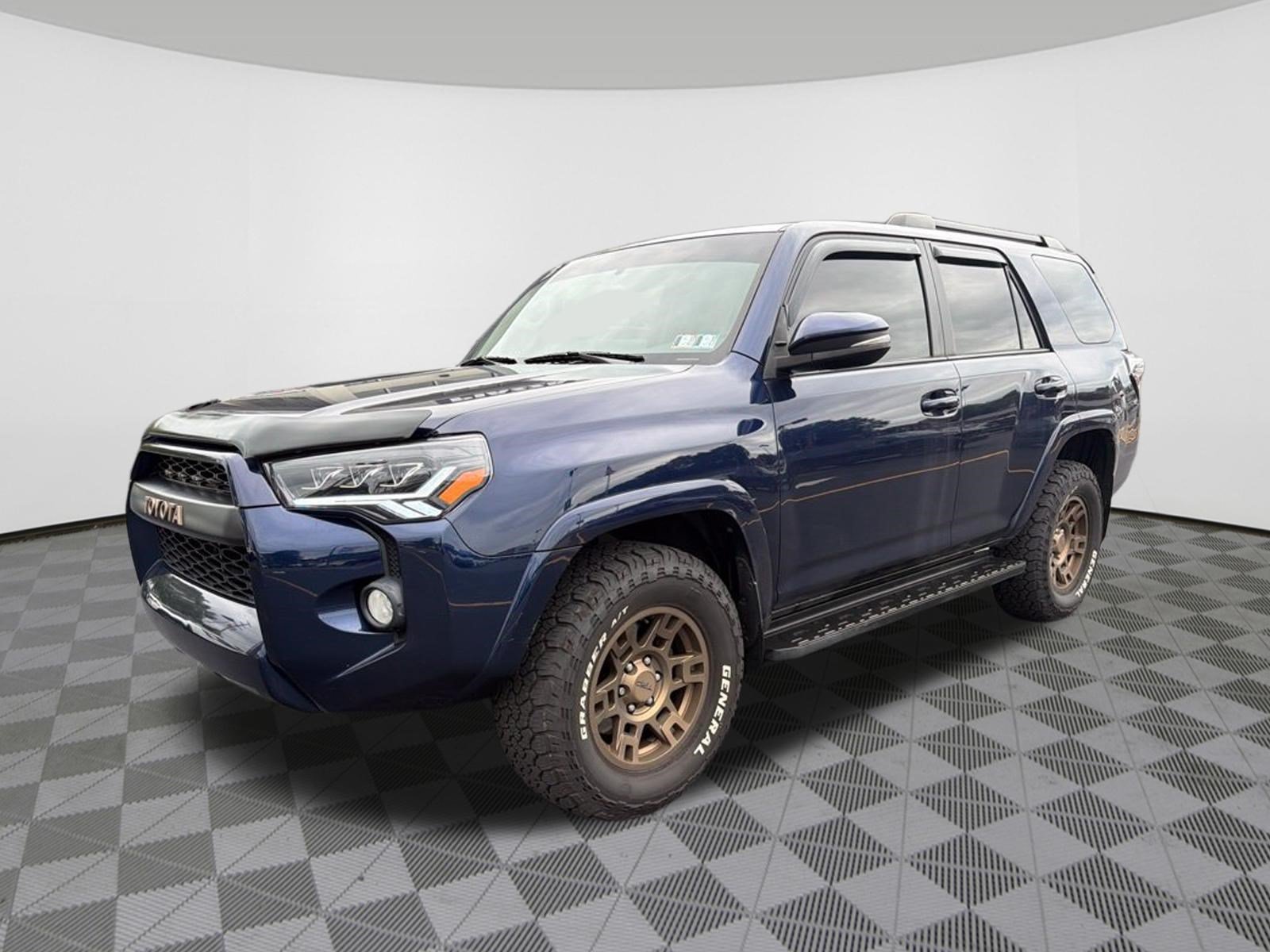 Used 2014 Toyota 4Runner SR5 Premium AWD/4WD image 3