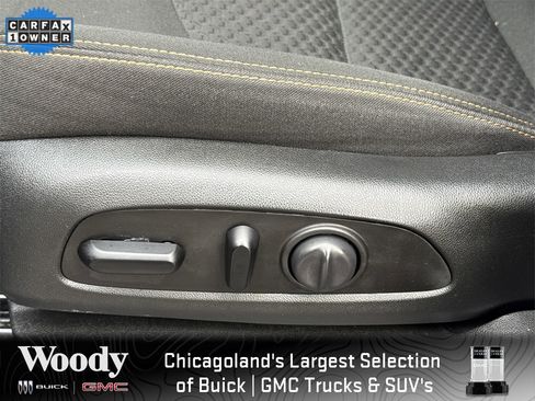 Used 2020 GMC Terrain SLE w/ Driver Convenience Package image 16