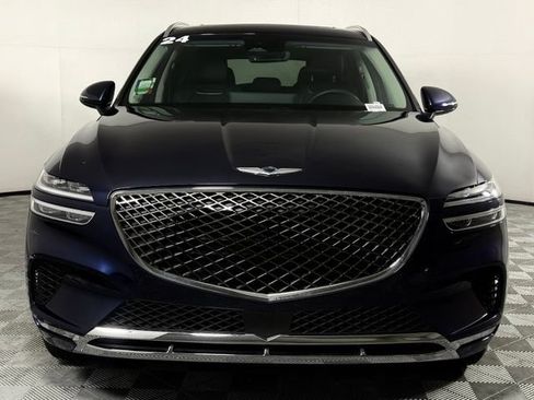 Used 2024 Genesis GV70 2.5T w/ Select Package AWD/4WD image 11