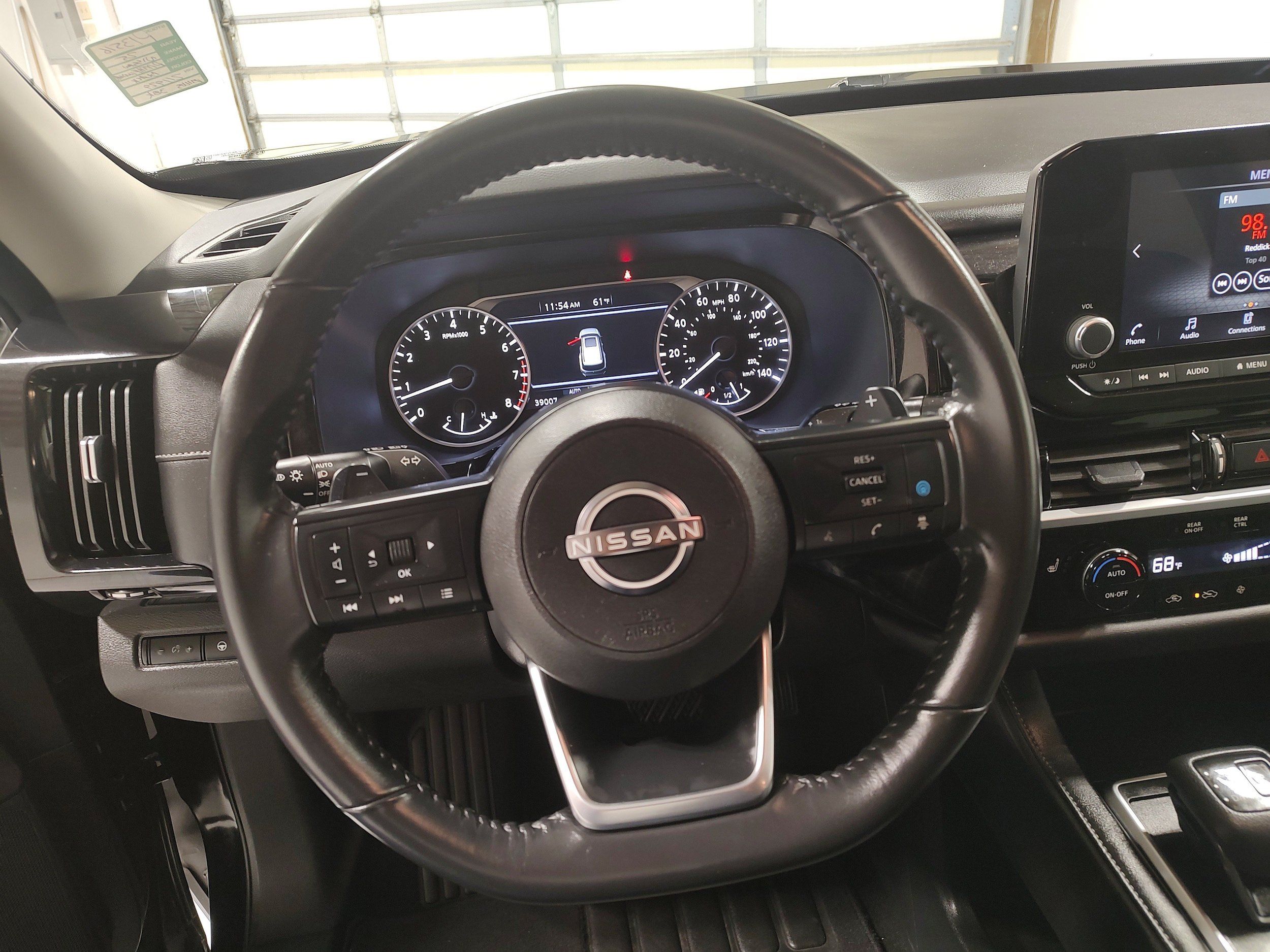 Used 2025 Nissan Pathfinder SV AWD/4WD image 5