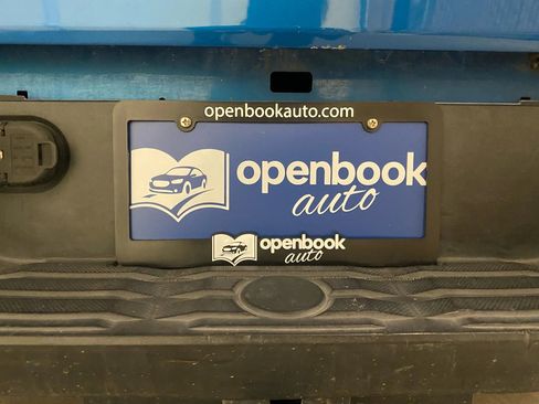 Used 2018 Toyota Tundra SR5 w/ SR5 Upgrade Package image 17