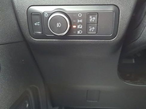 Used 2022 Ford Escape SEL image 22