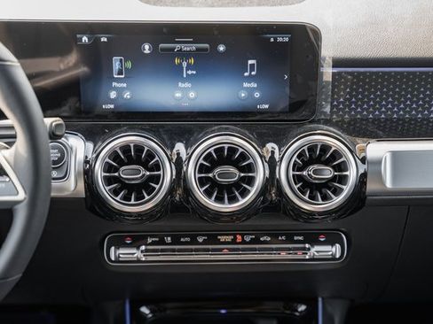 New 2025 Mercedes-Benz GLB 250 GLB 250 image 20