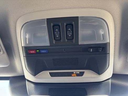 Certified 2024 Subaru Crosstrek 2.0i Premium image 28