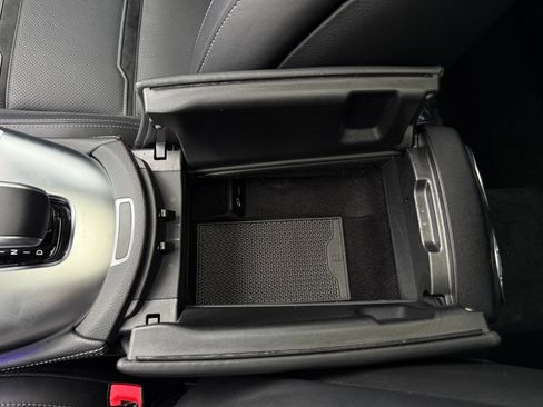 Used 2022 Mercedes-Benz AMG GT 53 image 33