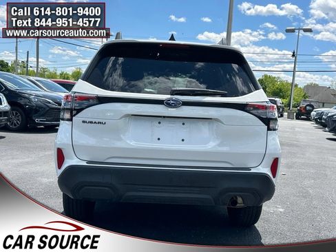 Used 2026 Subaru Forester Premium AWD/4WD image 5