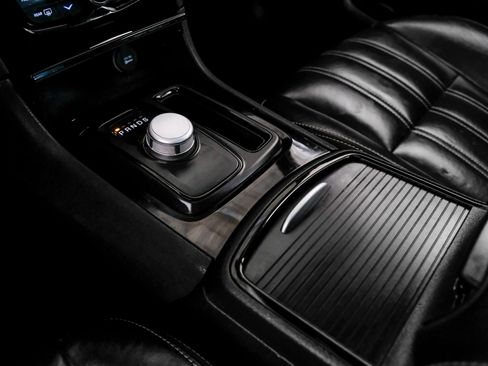 Used 2022 Chrysler 300 S RWD image 21