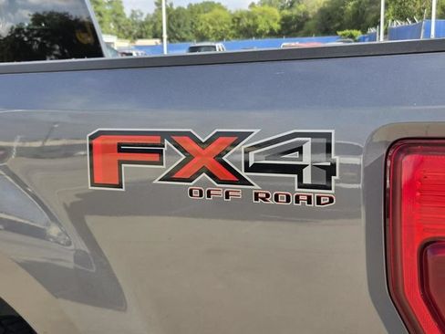 Used 2022 Ford F250 Lariat w/ Lariat Ultimate Package AWD/4WD image 12