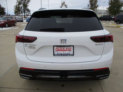 Used 2025 Buick Envision Sport Touring image 5