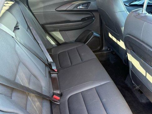Used 2023 Chevrolet TrailBlazer RS w/ Convenience Package image 14