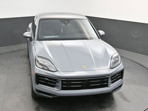 New 2026 Porsche Cayenne Coupe image 34