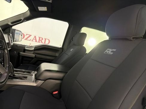 Used 2016 Ford F150 XLT w/ Equipment Group 302A Luxury AWD/4WD image 11