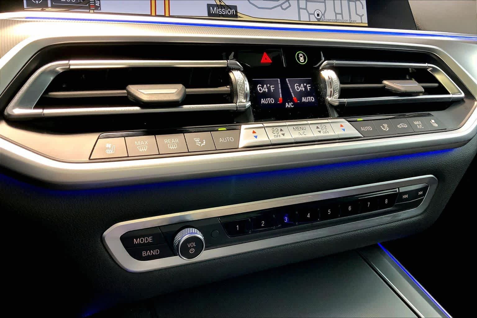 Used 2022 BMW X5 M50i w/ Executive Package AWD/4WD image 35