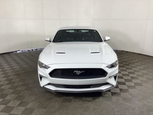Used 2020 Ford Mustang Premium RWD image 6