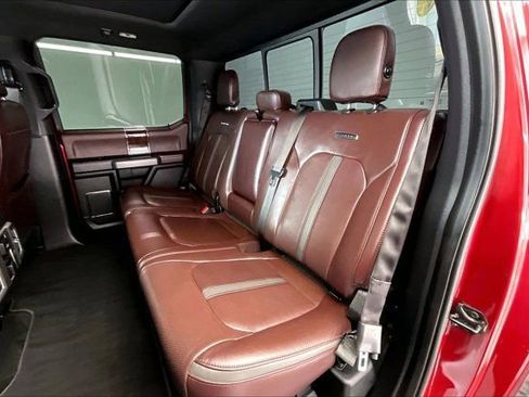 Used 2017 Ford F250 Platinum w/ Platinum Ultimate Package AWD/4WD image 19