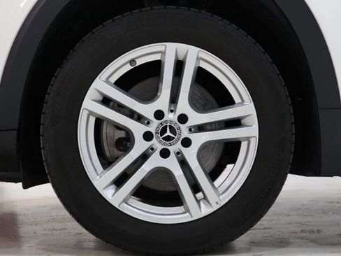 Used 2022 Mercedes-Benz GLB 250 4MATIC image 8