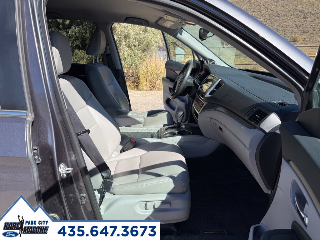Used 2018 Honda Ridgeline RTL-T image 32