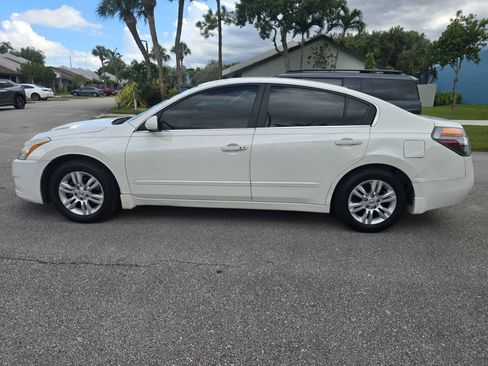 Used 2012 Nissan Altima 2.5 S w/ Convenience Pkg FWD image 8