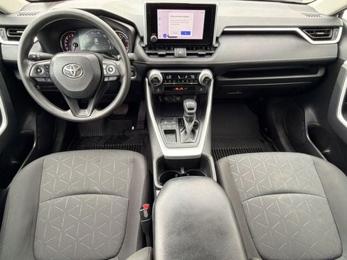 Certified 2023 Toyota RAV4 XLE w/ Convenience Package FWD image 16