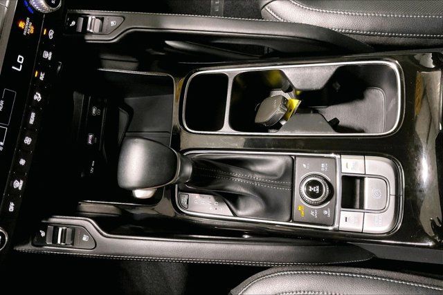 Used 2024 Kia Telluride EX w/ EX Captain's Chair Package AWD/4WD image 42
