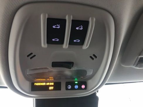 New 2026 Chevrolet Trax ACTIV w/ Sunroof Package image 19