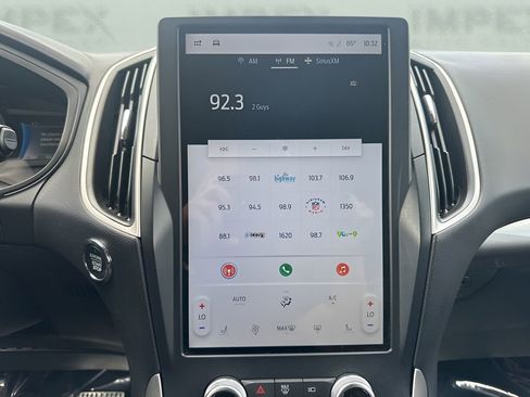 Used 2024 Ford Edge SEL image 18