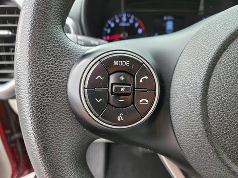 Used 2020 Kia Soul LX FWD image 25