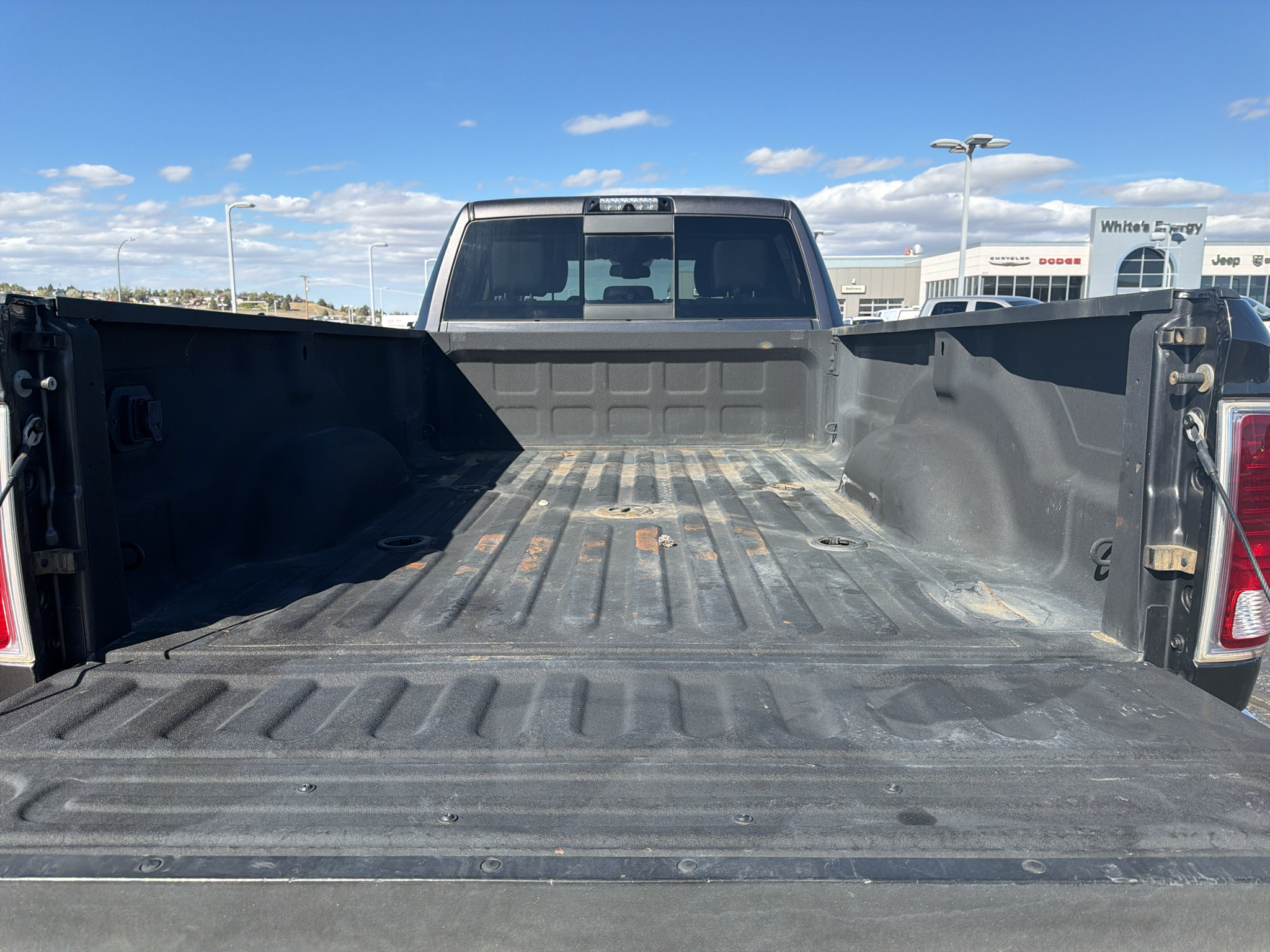 Used 2016 RAM 3500 Laramie AWD/4WD image 14
