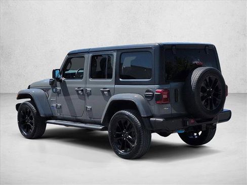 Used 2023 Jeep Wrangler Unlimited Sahara AWD/4WD image 6