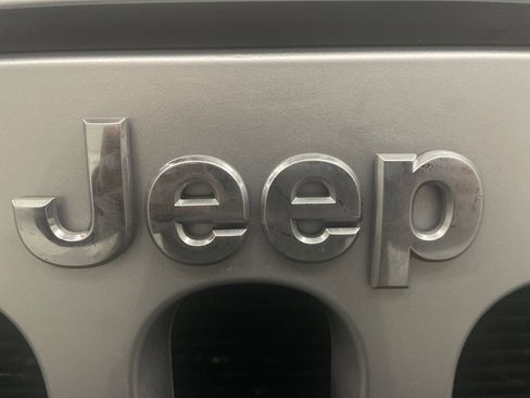 Used 2012 Jeep Wrangler Sport image 22