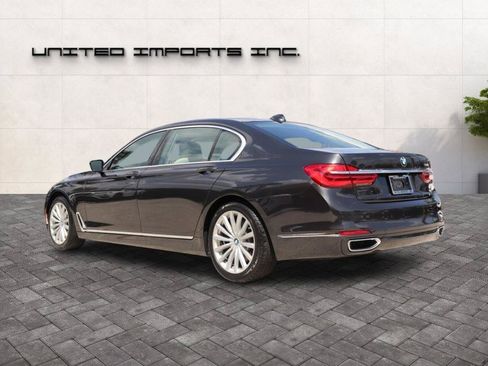 Used 2018 BMW 740i RWD image 3
