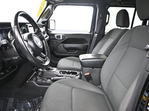 Used 2022 Jeep Wrangler Unlimited Sport AWD/4WD image 19
