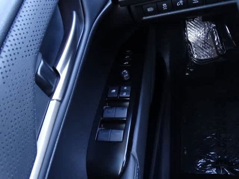 Used 2026 Toyota Camry XSE image 29