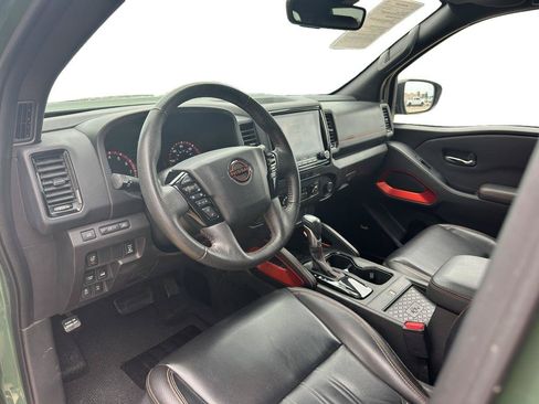 Used 2024 Nissan Frontier PRO-4X w/ Pro Premium Package AWD/4WD image 7
