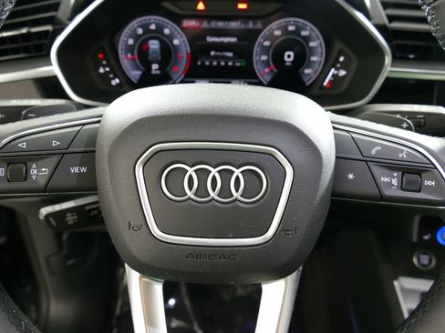 Used 2023 Audi Q3 2.0T Premium Plus w/ Premium Plus Package AWD/4WD image 17
