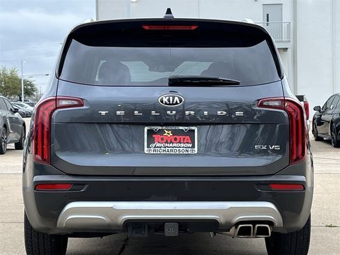 Used 2020 Kia Telluride EX w/ EX Premium Package image 5